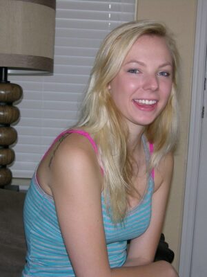 Amateur Teen Model Sunny